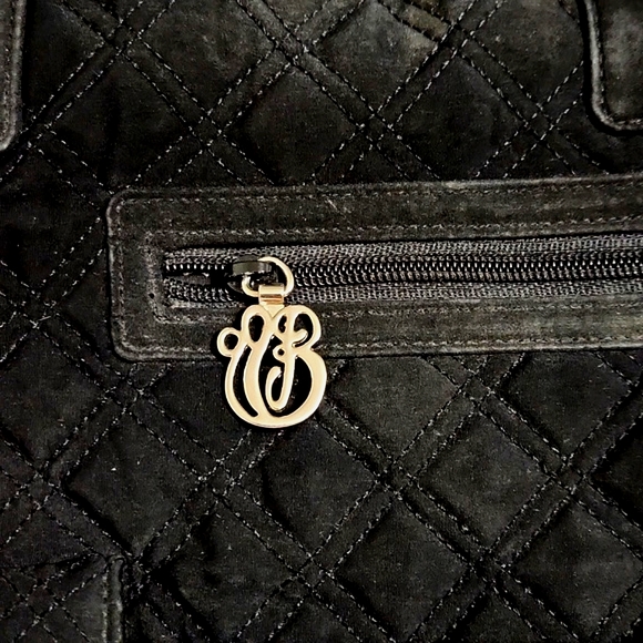 Vera Bradley Solid Quilted Handbag Purse Solid black with silver logo hardware. - Picture 3 of 14